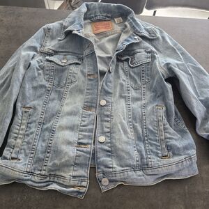 Women's Blue LEVI denim Jacket Size LARGE
